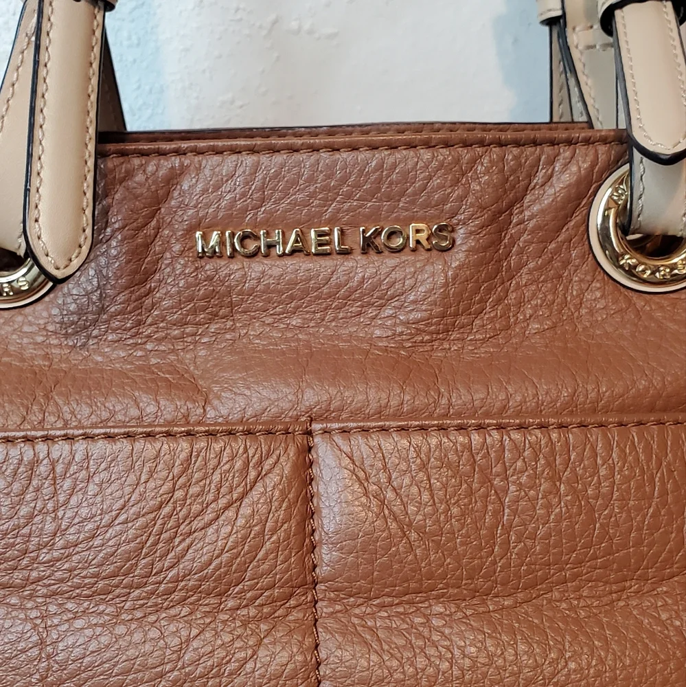 Michael Kors Satchel - Picture 3 of 12